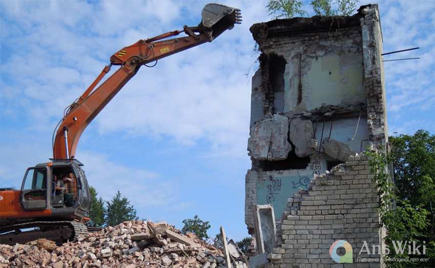 Припис ДАБІ щодо знесення будинку